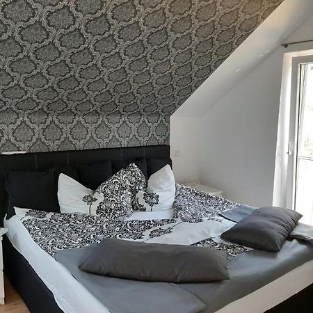 Haus Am Hang; Ferienwohnung Fernblick Stolberg  Dış mekan fotoğraf